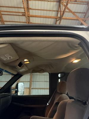 2005 GMC Sierra Z71 crew can-4 doors