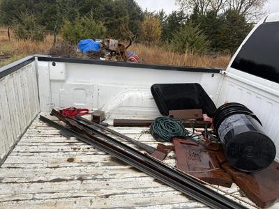 2005 GMC Sierra Z71 crew can-4 doors