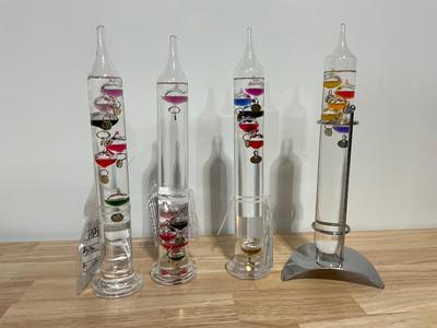 Galileo Thermometer - Floating Glass Balls multicolor