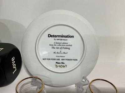 Determination Plate, glasses, dice