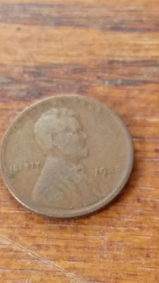 LOT 44 1920-S LINCOLN CENT