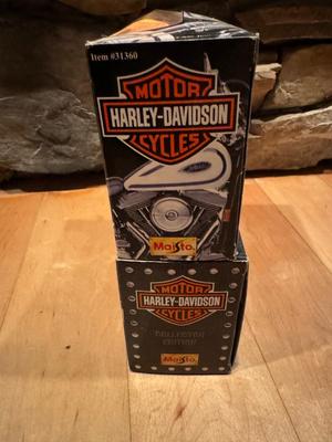 1997 Maisto Harley-Davidson Motorcycles 1:18 Mini Models