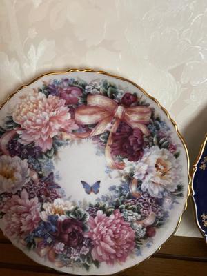 WINROSE COLLECTION, CIRCLE OF LOVE