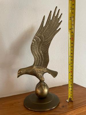 SOLID BRASS EAGLE & A SHEET MUSIC HOLDER
