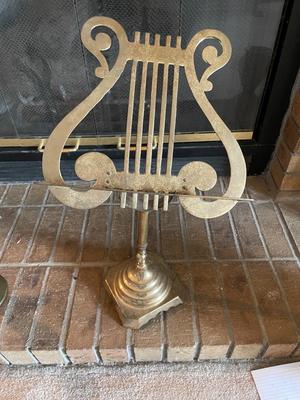 SOLID BRASS EAGLE & A SHEET MUSIC HOLDER