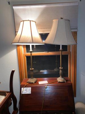 2 TABLE LAMPS
