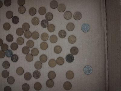 Sale Photo Thumbnail #21: Mixed wheat pennies