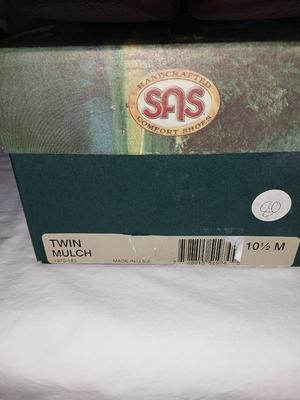 Two pairs men Shoes