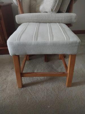 Glider & Ottoman with extra set cushions