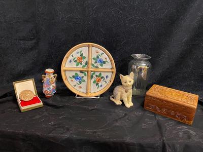 GREAT WALL OF CHINA SOUVENIR COIN, CARVED WOODEN BOX, HAND PAINTED DISH AND VASE