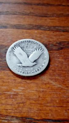 LOT 61 1925 STANDING LIBERTY QUARTER