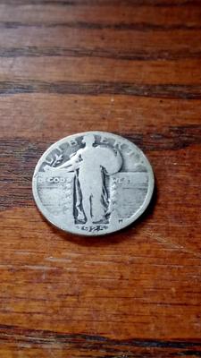 LOT 61 1925 STANDING LIBERTY QUARTER