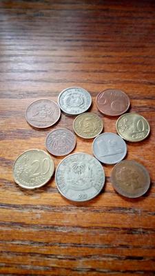 LOT 66 TEN OLD FOREIGN COINS