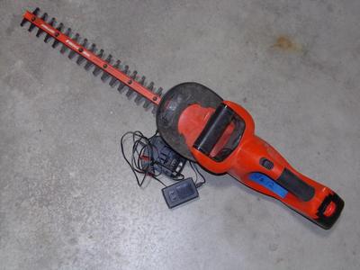 Hedge trimmer