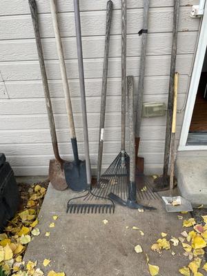 OUTDOOR LAWN TOOLS