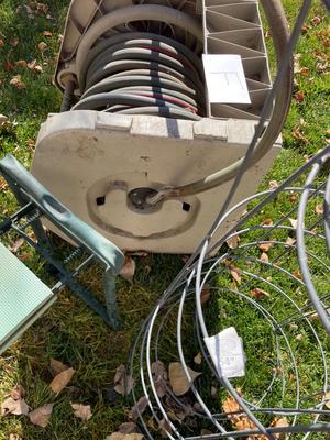 HOSE ON REEL PLUS GARDEN STOOL AND KNEELER