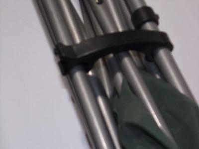2 folding chairs