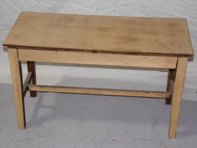 Vintage piano bench,