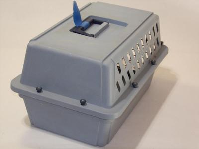 Pet carrier/kennel