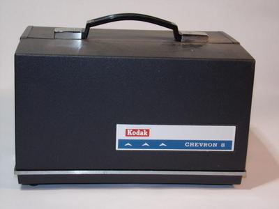Vintage Kodak "Chevron 8" "model 1" 8mm home movie projector