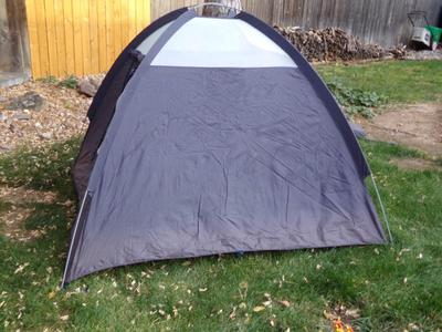 Clean 3 season camp tent,