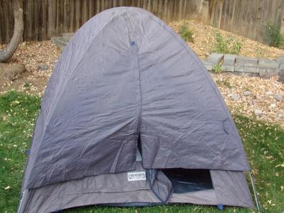 Clean 3 season camp tent,
