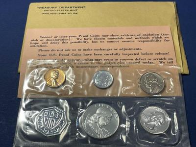 1961 U.S. SILVER PROOF SET IN ORIGINAL CELLO PACKAGING AS PICTURED. FREE SHIPPING.