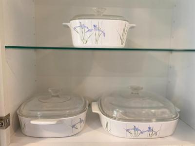 CorningWare - Set of 3.