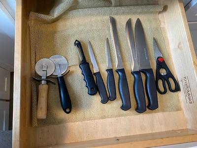 Lot of Kitchen Knives and Other Cutting Items