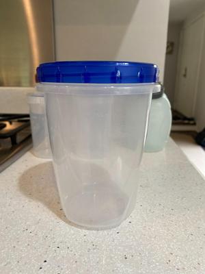 Lot of Plastic Food Containers