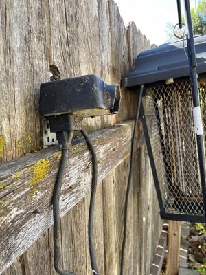 OUTDOOR BUG ZAPPER & DOUBLE SHEPHERD'S HOOK