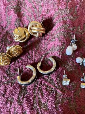 PIERCED EARRINGS