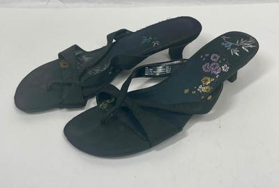 Women’s Size 7 Sandals