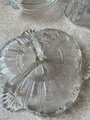 SERVING DISHES