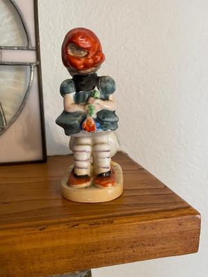 HUMMEL GOOSE GIRL, MUSIC BOX, HOBO CLOWN AND STAINED GLASS
