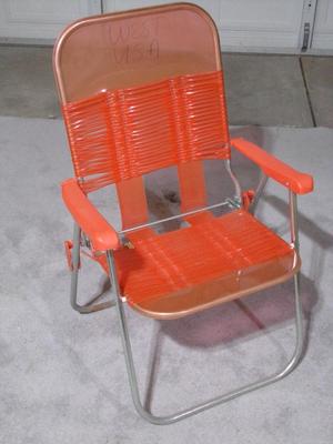 Folding lawn/patio chair