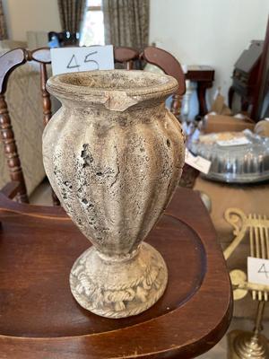 CANDLE HOLDER AND VASE
