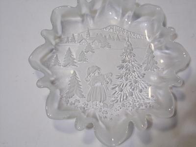 Christmas 9" candy dish, 8" Santa candy jar w/lid