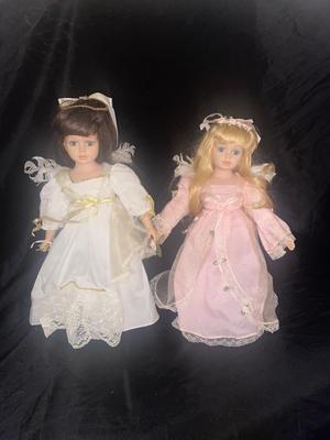 PRETTY LITTLE ANGELS/PORCELAIN DOLLS