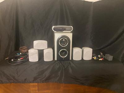 DURABRAND HOME THEATER SYSTEM AND ALARM CLOCK
