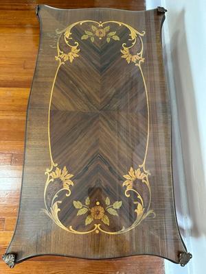 Victorian Coffee Table w/ Glass Top
