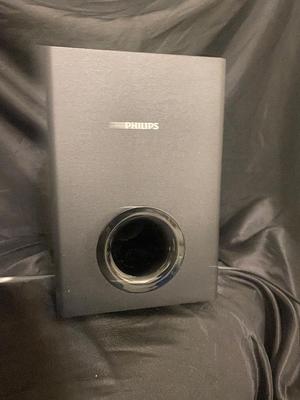 PHILLIPS SOUNDBAR AND SUBWOOFER