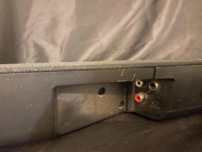 PHILLIPS SOUNDBAR AND SUBWOOFER