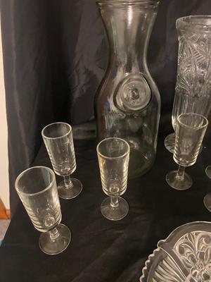 CUTEST LITTLE SHOT GLASSES, WINE BOTTLE, SEPARATED DISH, & VASE