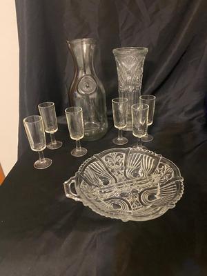 CUTEST LITTLE SHOT GLASSES, WINE BOTTLE, SEPARATED DISH, & VASE