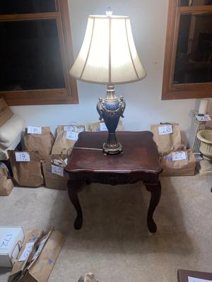 END TABLE AND LAMP
