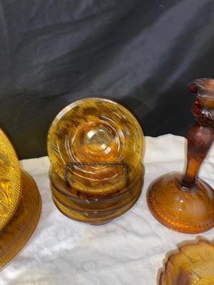 VINTAGE AMBER COLORED TIARA GLASS