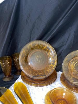 VINTAGE TIARA GLASS AMBER DINNERWARE