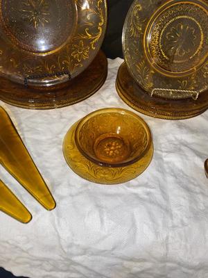 VINTAGE TIARA GLASS AMBER DINNERWARE