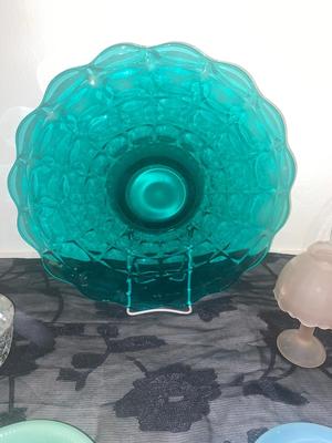 BEAUTIFUL COLORFUL VINTAGE GLASS
